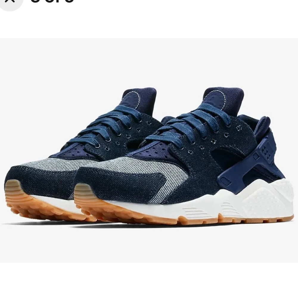 NIKE Air Hurache RUN SE Women’s Size 8 Binary Blue Muslin Sail